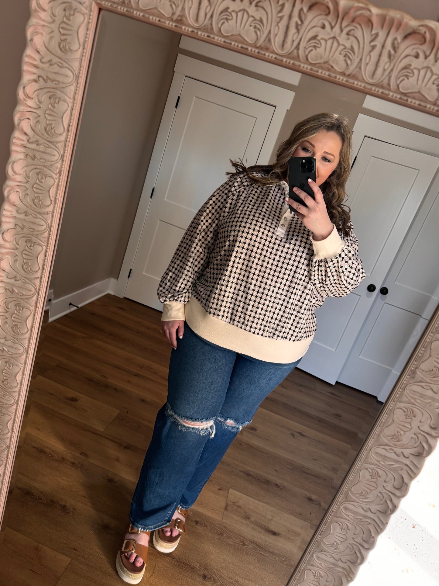 Plus Size Contrast Long Sleeve Pullover Sweatshirt